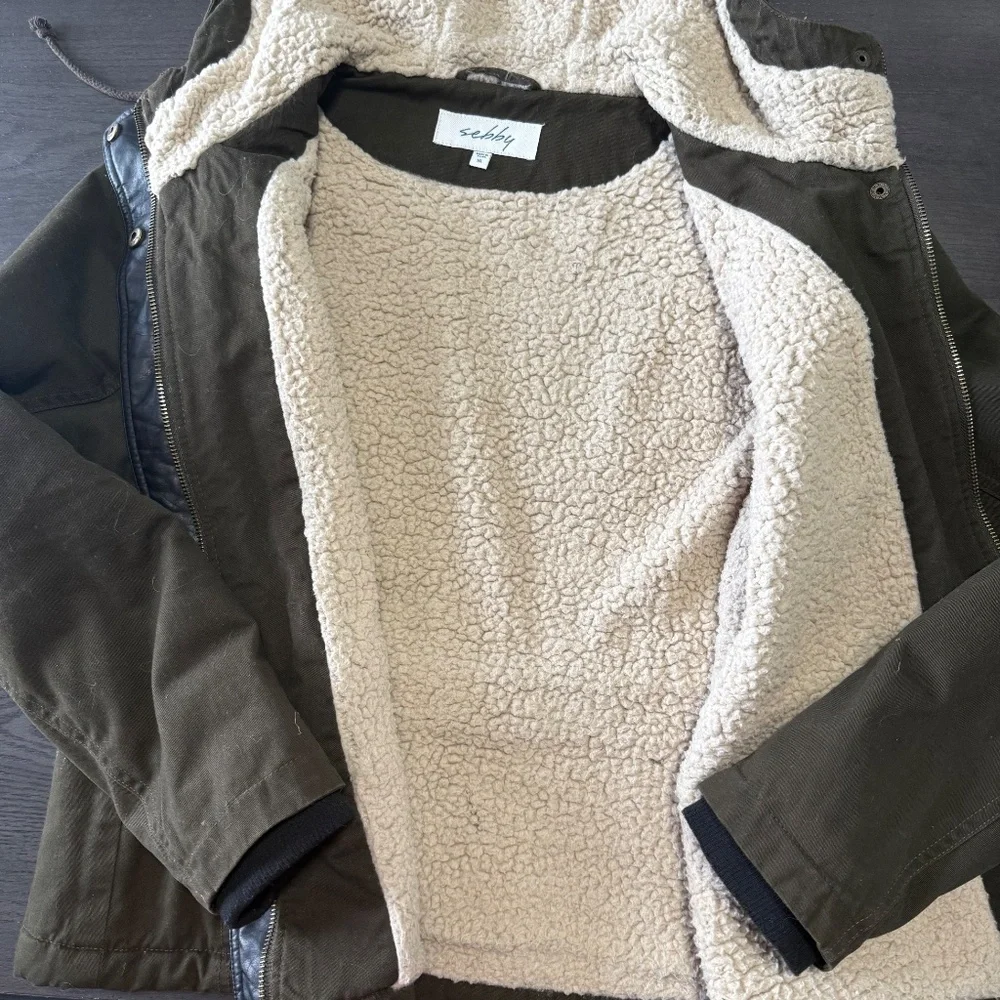Sebby‎ Women’s Winter Jacket Size XL